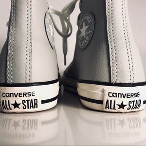 🎈SOLD🎈CONVERSE || Leather Chucks
